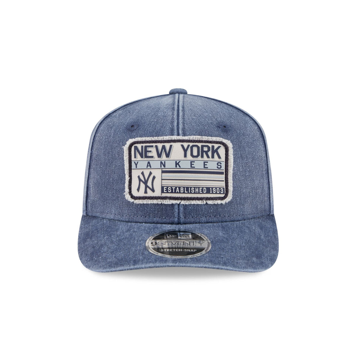 New York Yankees Faded Patch 9SEVENTY Stretch-Snap Hat
