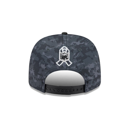 Kansas City Chiefs 2026 Salute to Service 9SEVENTY Stretch-Snap Hat