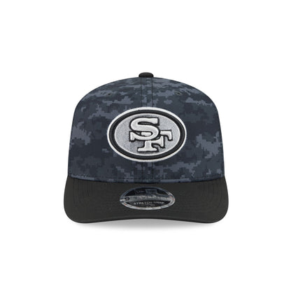 San Francisco 49ers 2026 Salute to Service 9SEVENTY Stretch-Snap Hat