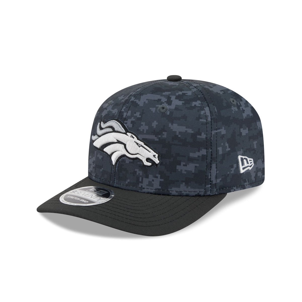 Denver Broncos 2026 Salute to Service 9SEVENTY Stretch-Snap Hat