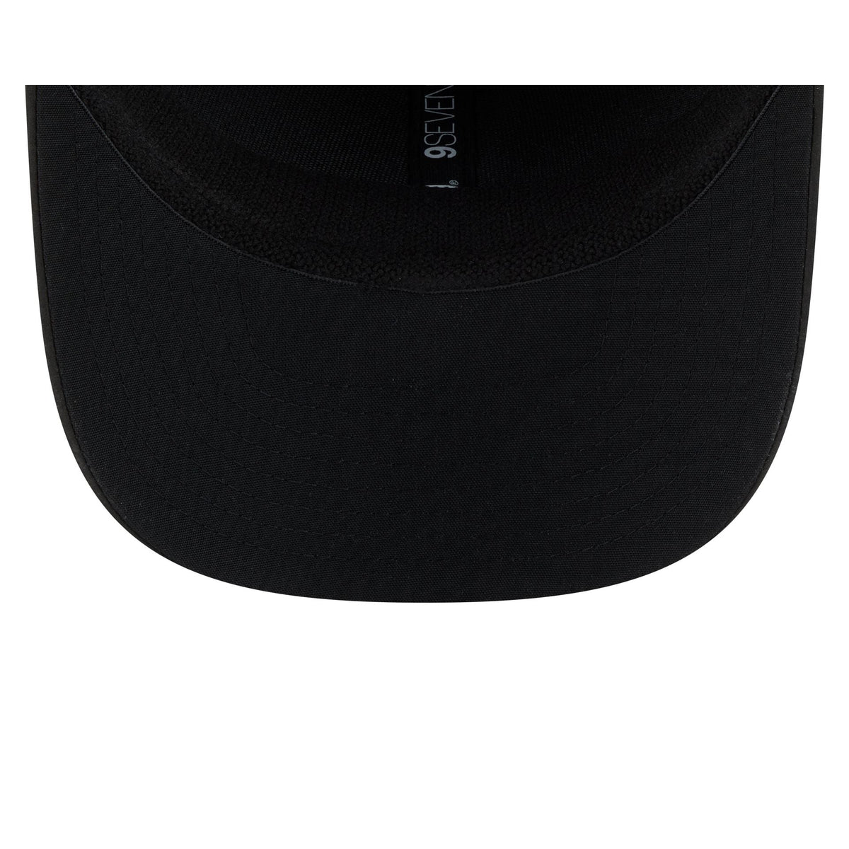 Minnesota Vikings 2026 Salute to Service 9SEVENTY Stretch-Snap Hat