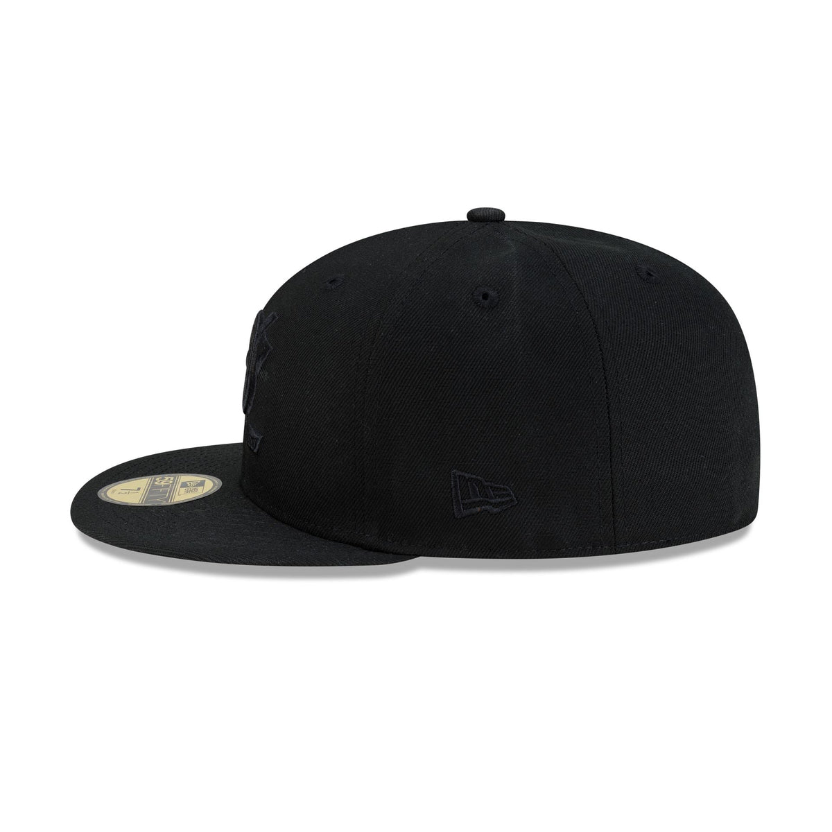 Anaheim Ducks Black on Black 59FIFTY Fitted Hat